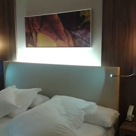 Aroi Hotel Ponferrada