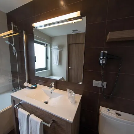 Aroi Szálloda 4*